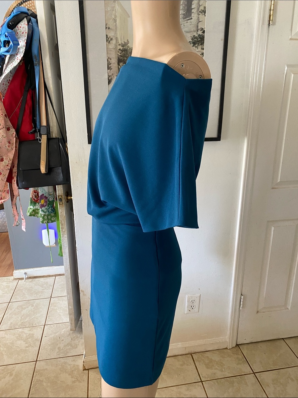 Alexia Admor One-Shoulder Teal Dress - Picture 2 of 6